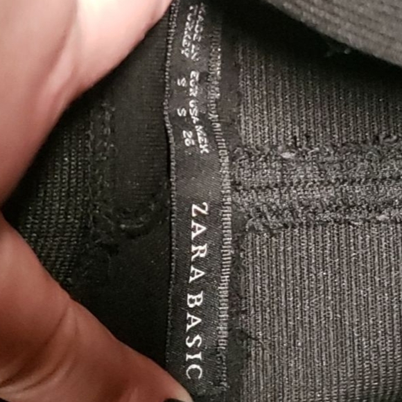 Zara Basic Legging - Picture 2 of 3